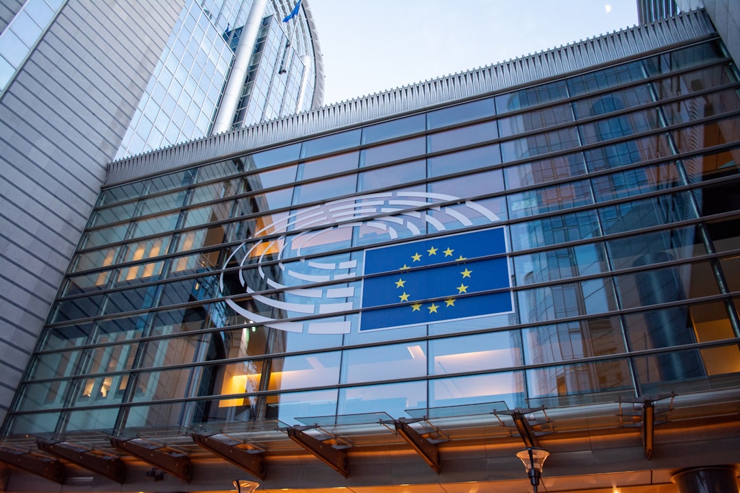 Deset zemí EU odmítlo německý plán vyjmout průmyslové AI z regulace